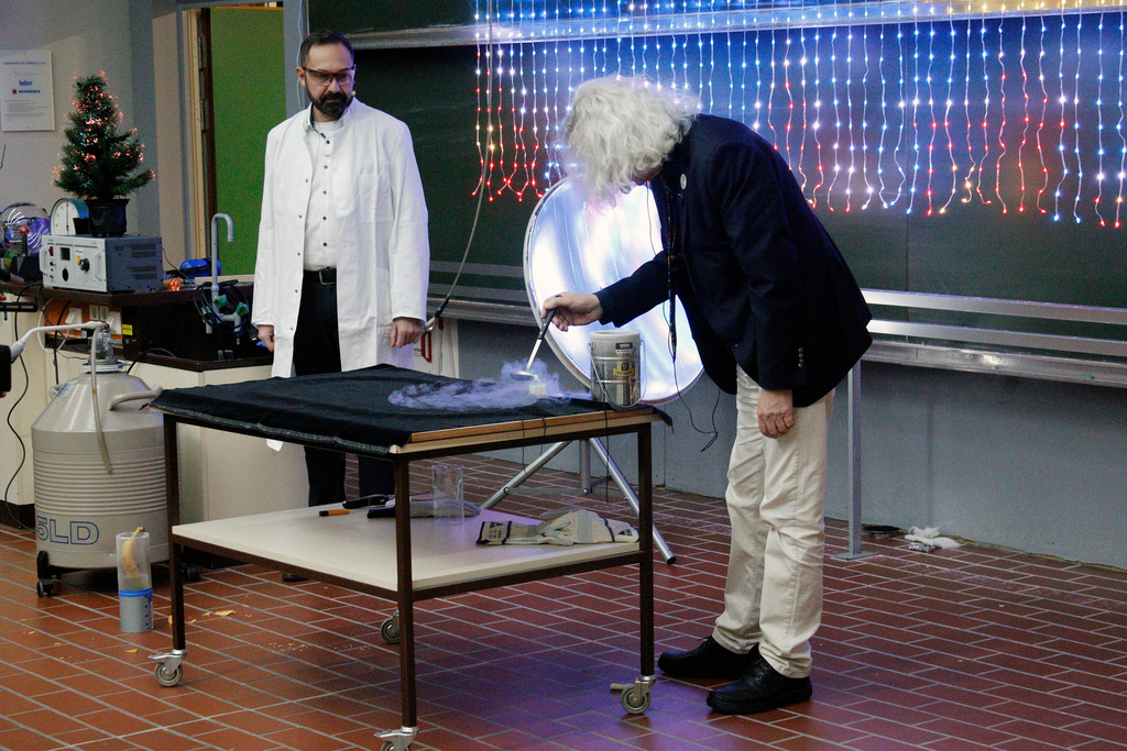 5._Flüssige_Luft_Zug